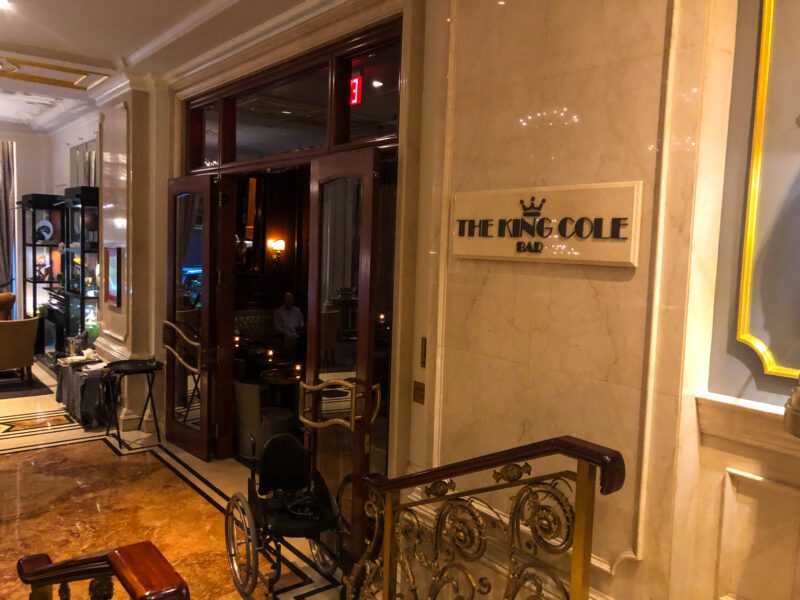 St Regis New York 5th Avenue Suite King Cole Bar Entrance