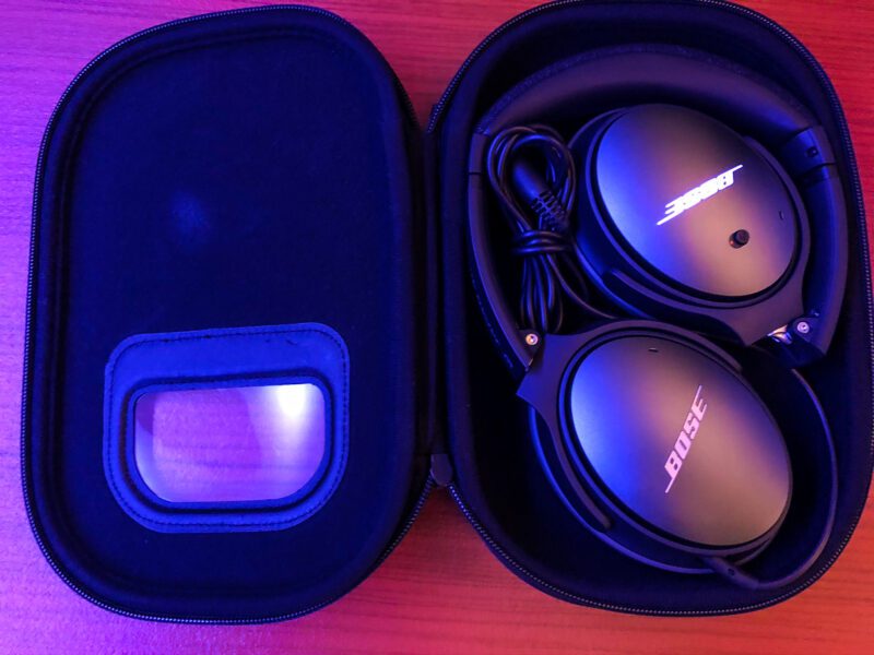 Japan Airlines First Class Bose Noise Cancellation Headphones