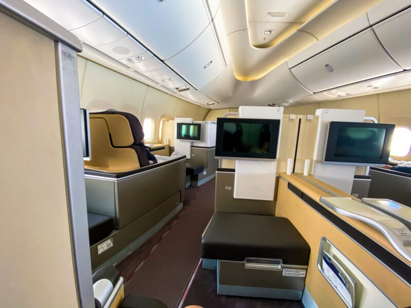Lufthansa 747-8 First Class Seat Perspective