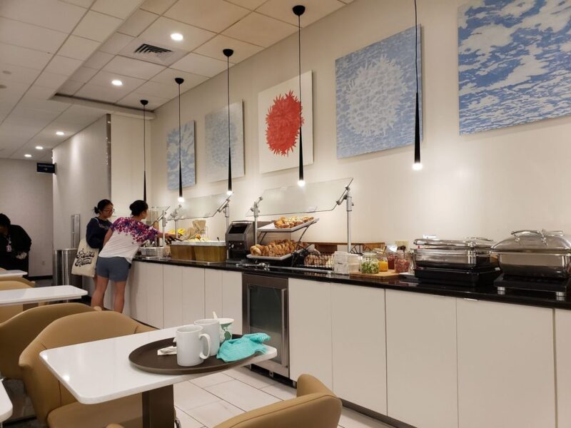 Delta Sky Club In Fort Lauderdale