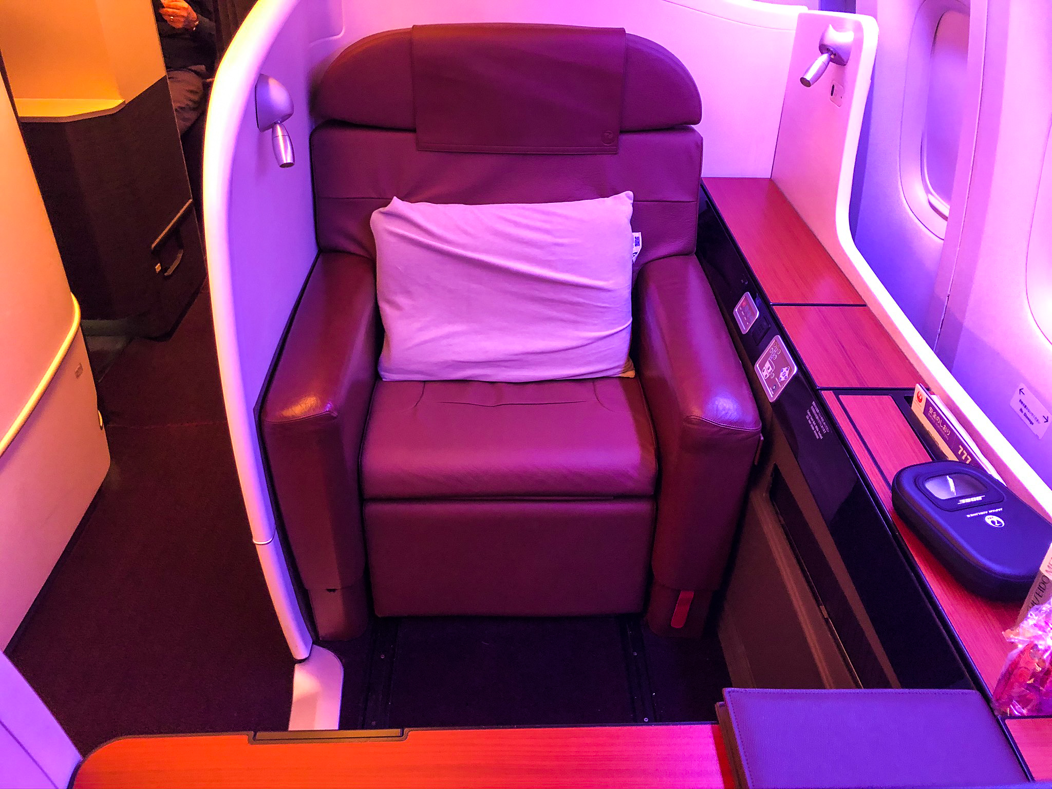 Japan Airlines first class seat