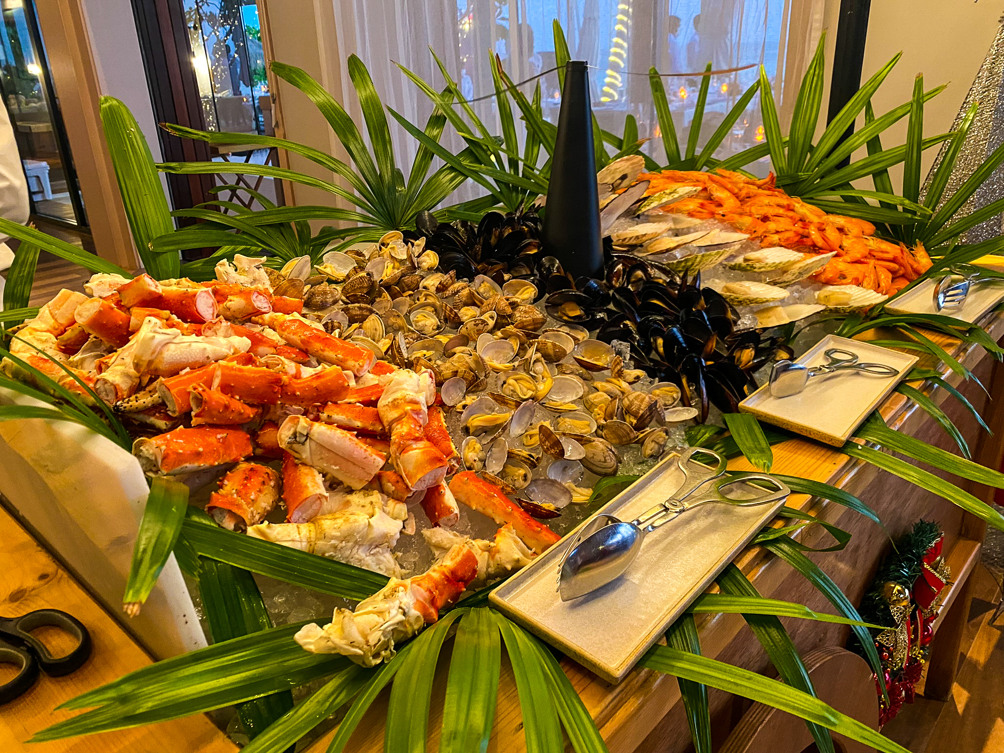 Waldorf Astoria Maldives Ithaafushi Christmas Eve Gala chilled seafood