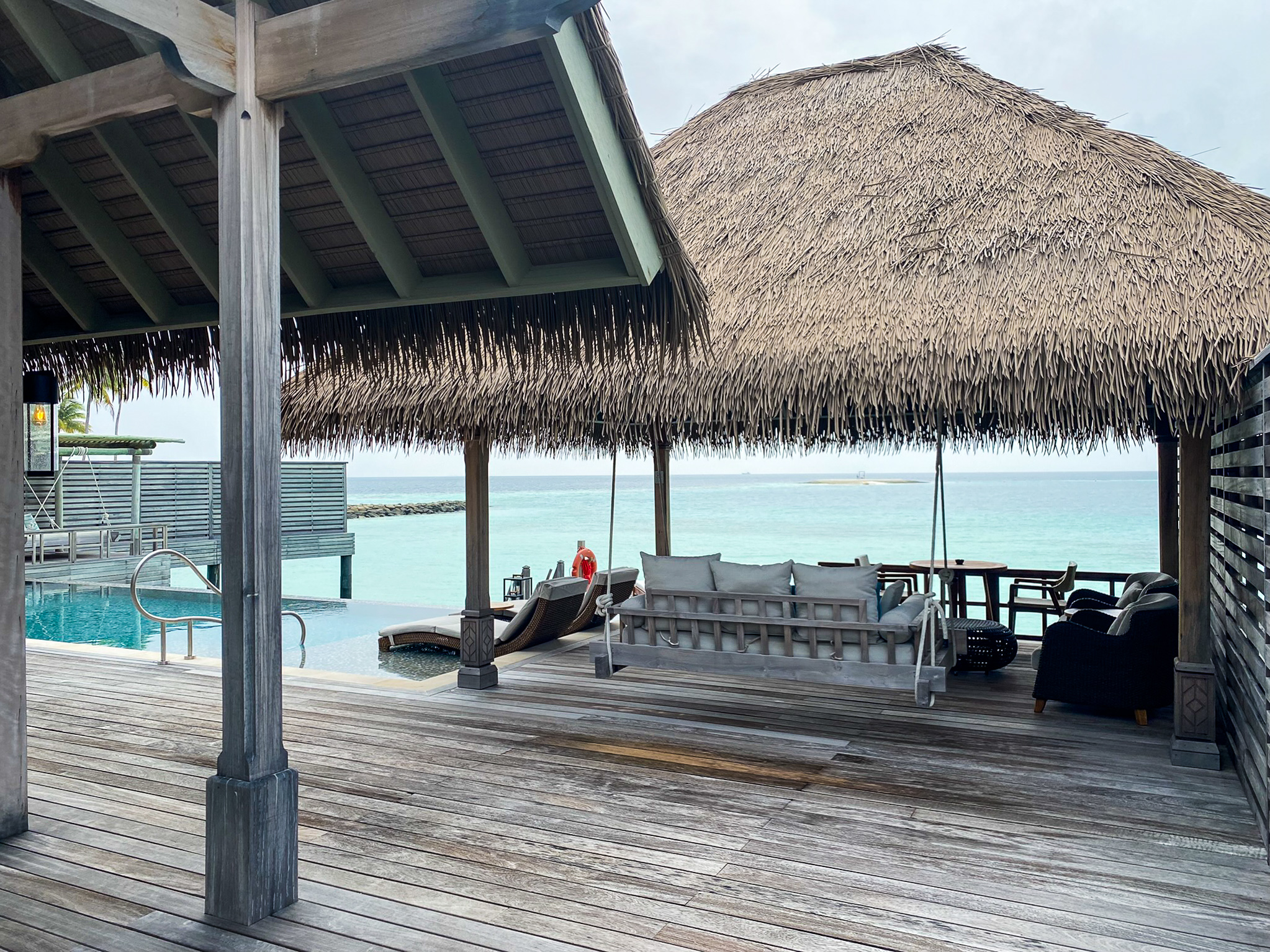 Waldorf Astoria Maldives Ithaafushi king reef villa outdoor area