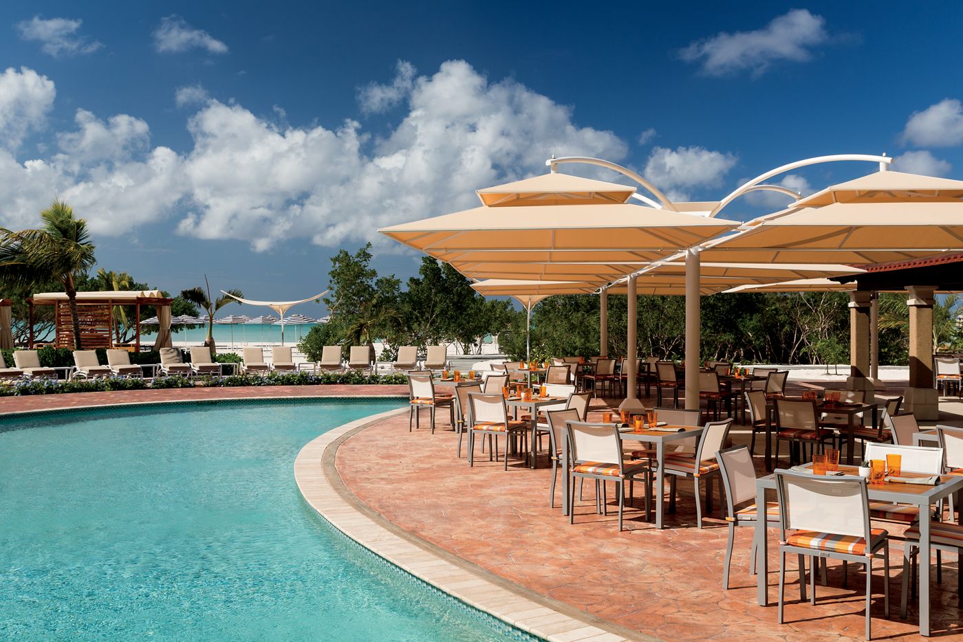 The Ritz-Carlton, Aruba Madero Pool and Beach Grill