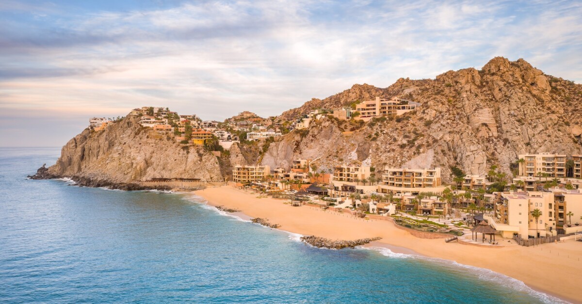 Waldorf Astoria Los Cabos Pedregal vs One&Only Palmilla [2022]