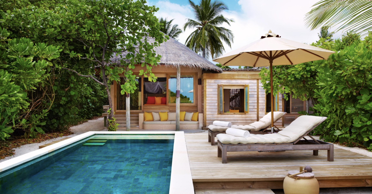 16 Best Resorts in the World [2022]
