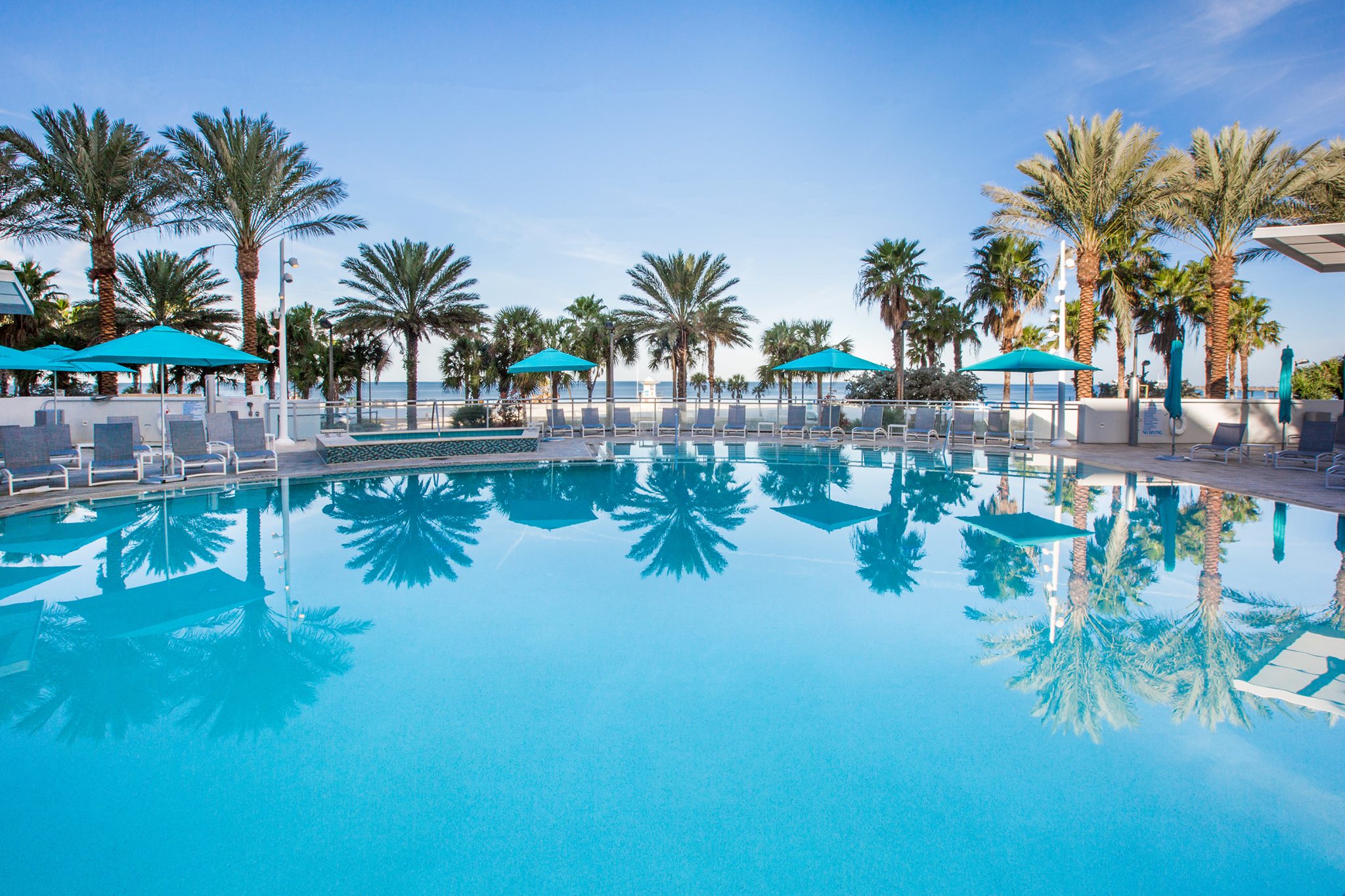 Wyndham Grand Clearwater Beach Resort