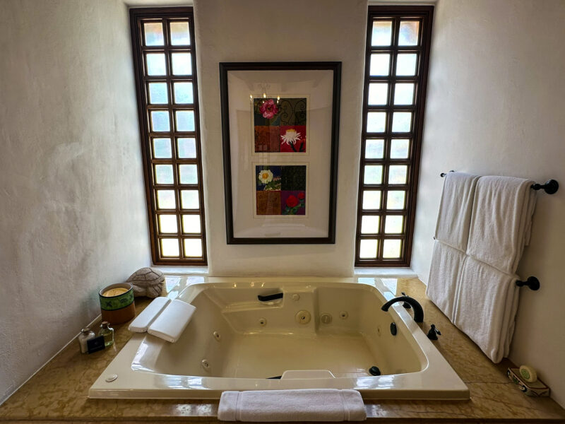 Las Ventanas al Paraiso oceanview junior suite bathtub