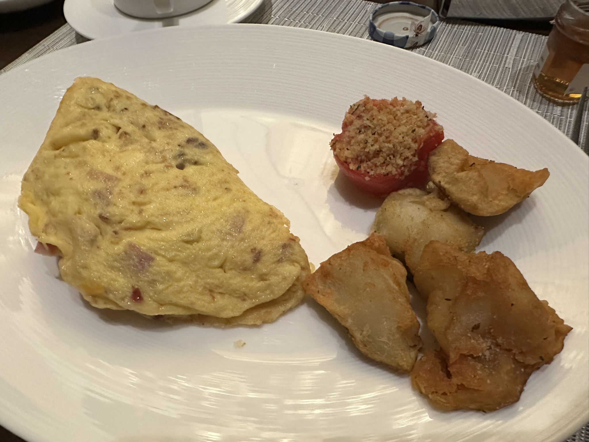 Cafe Boulud custom omelet