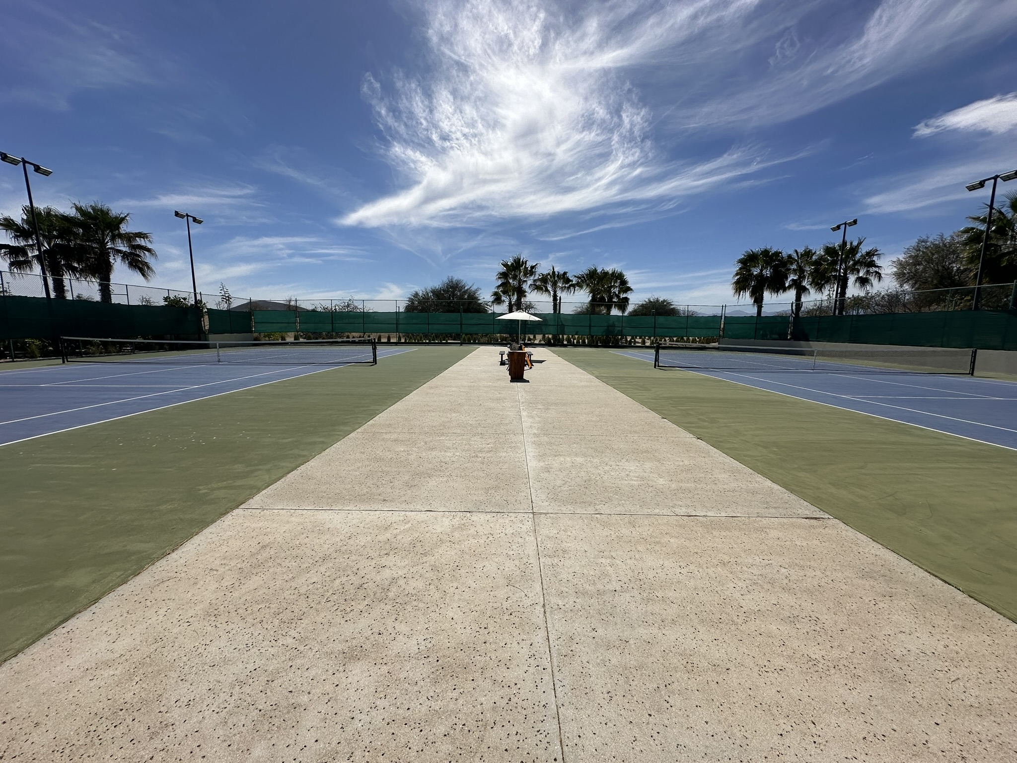 Four Seasons Los Cabos 2 tennis courts