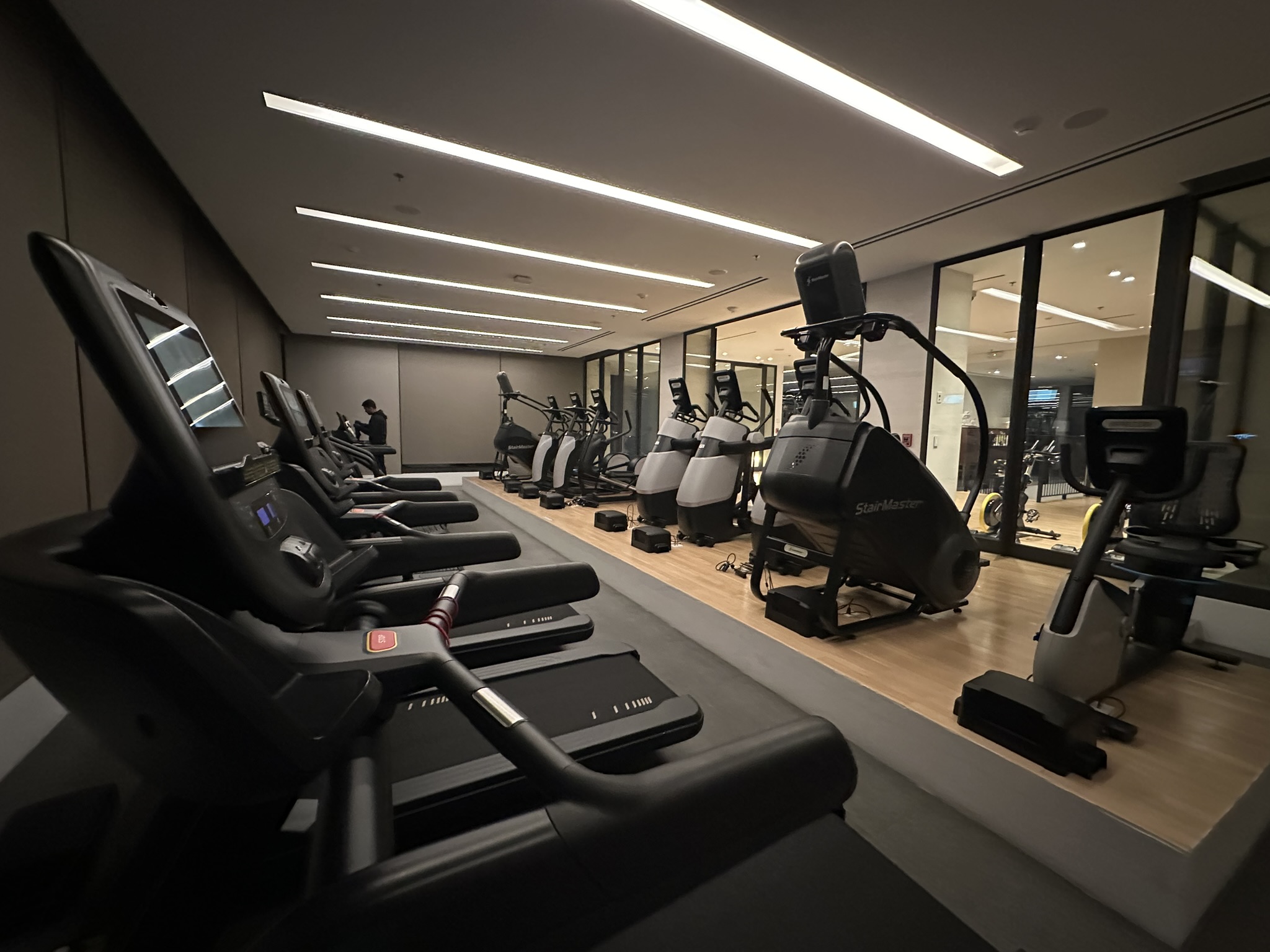 Four Seasons Los Cabos gym (4)